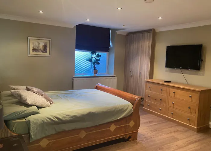 The Bijou On Park View Apartmán